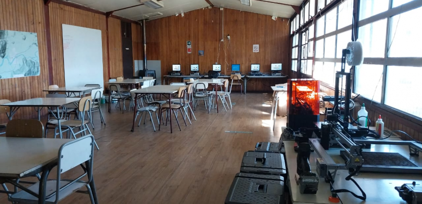 𝗟𝗶𝗰𝗲𝗼 𝗣𝗼𝗹𝗶𝘁𝗲́𝗰𝗻𝗶𝗰𝗼 𝗔-𝟭 𝗶𝗻𝘃𝗶𝘁𝗮 𝗮 𝗹𝗮 𝗰𝗼𝗺𝘂𝗻𝗶𝗱𝗮𝗱 𝗮 𝗰𝗼𝗳𝗶𝗻𝗮𝗻𝗰𝗶𝗮𝗿 𝘀𝘂 𝗽𝗿𝗼𝘆𝗲𝗰𝘁𝗼 𝗲𝗱𝘂𝗰𝗮𝘁𝗶𝘃𝗼: ❞𝗦𝗮𝗹𝗮 𝗱𝗲 𝗧𝗲𝗰𝗻𝗼𝗹𝗼𝗴𝗶́𝗮 𝗧𝗣 – 𝗥𝗲𝗰𝘂𝗽𝗲𝗿𝗮𝗻𝗱𝗼 𝗘𝘀𝗽𝗮𝗰𝗶𝗼𝘀❞