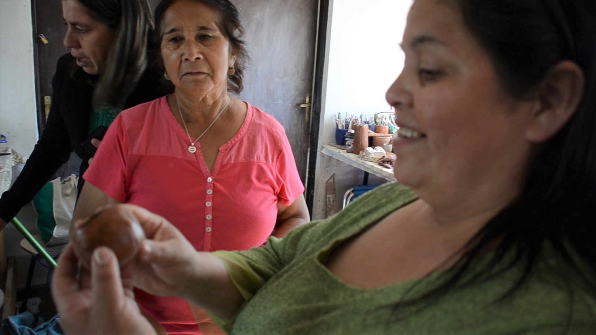 Ceramistas de Chile Chico:  Un trabajo con identidad y que aporta al patrimonio cultural de la región