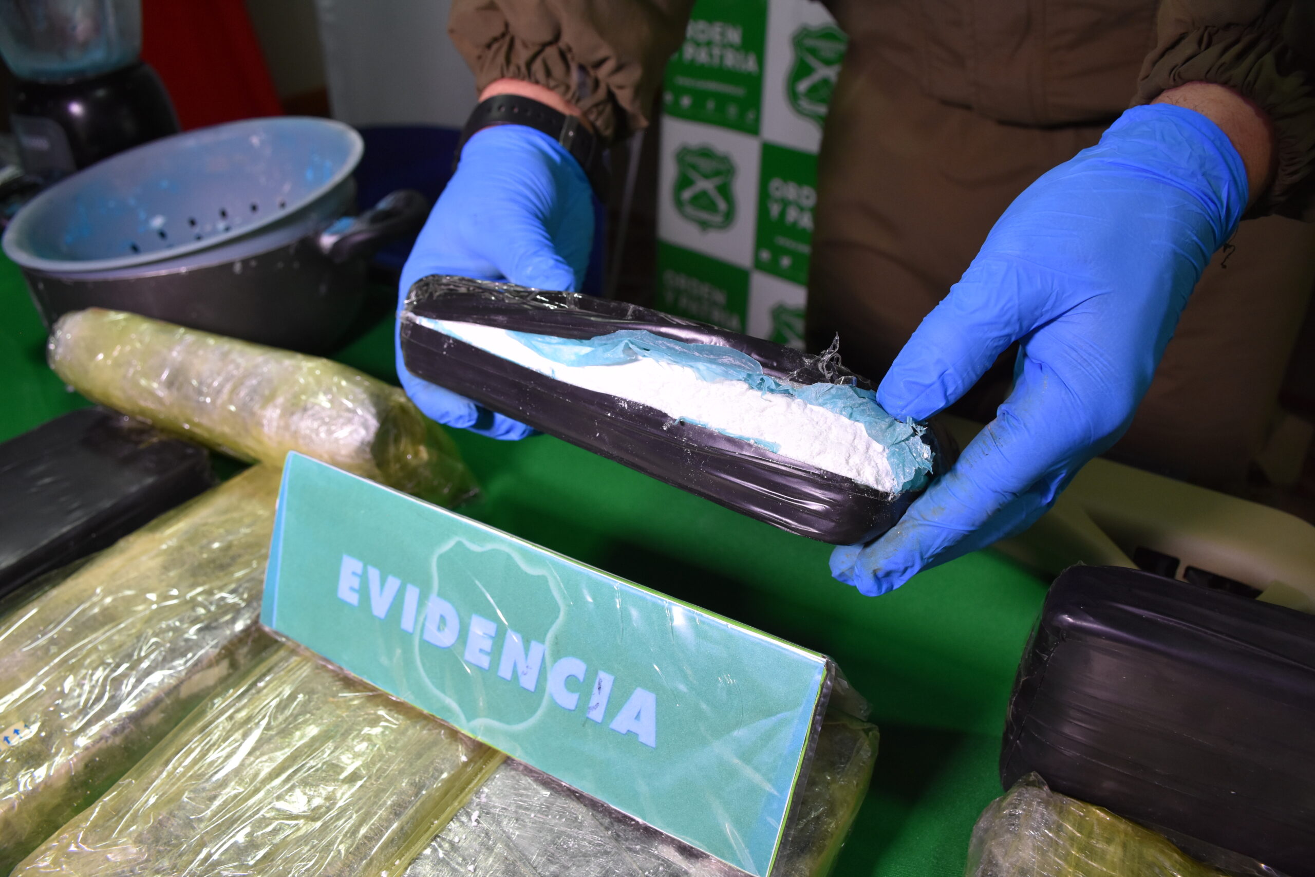 Carabineros y Fiscalía concretan histórica incautación de droga en Aysén