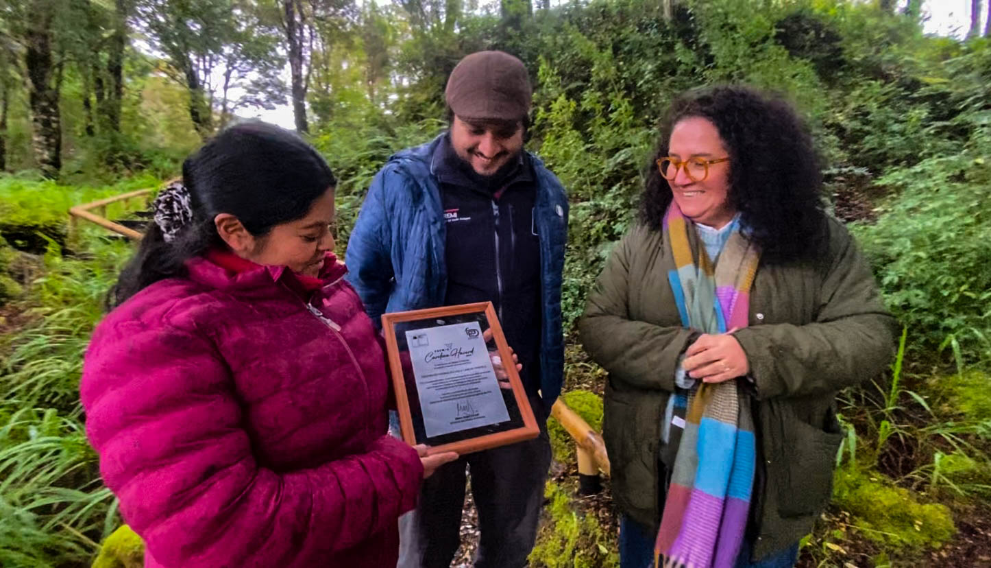 Comunidad educativa de Escuela Carlos Condell, recibe reconocimiento a la mejor ejecución regional del Fondo de Protección Ambiental 