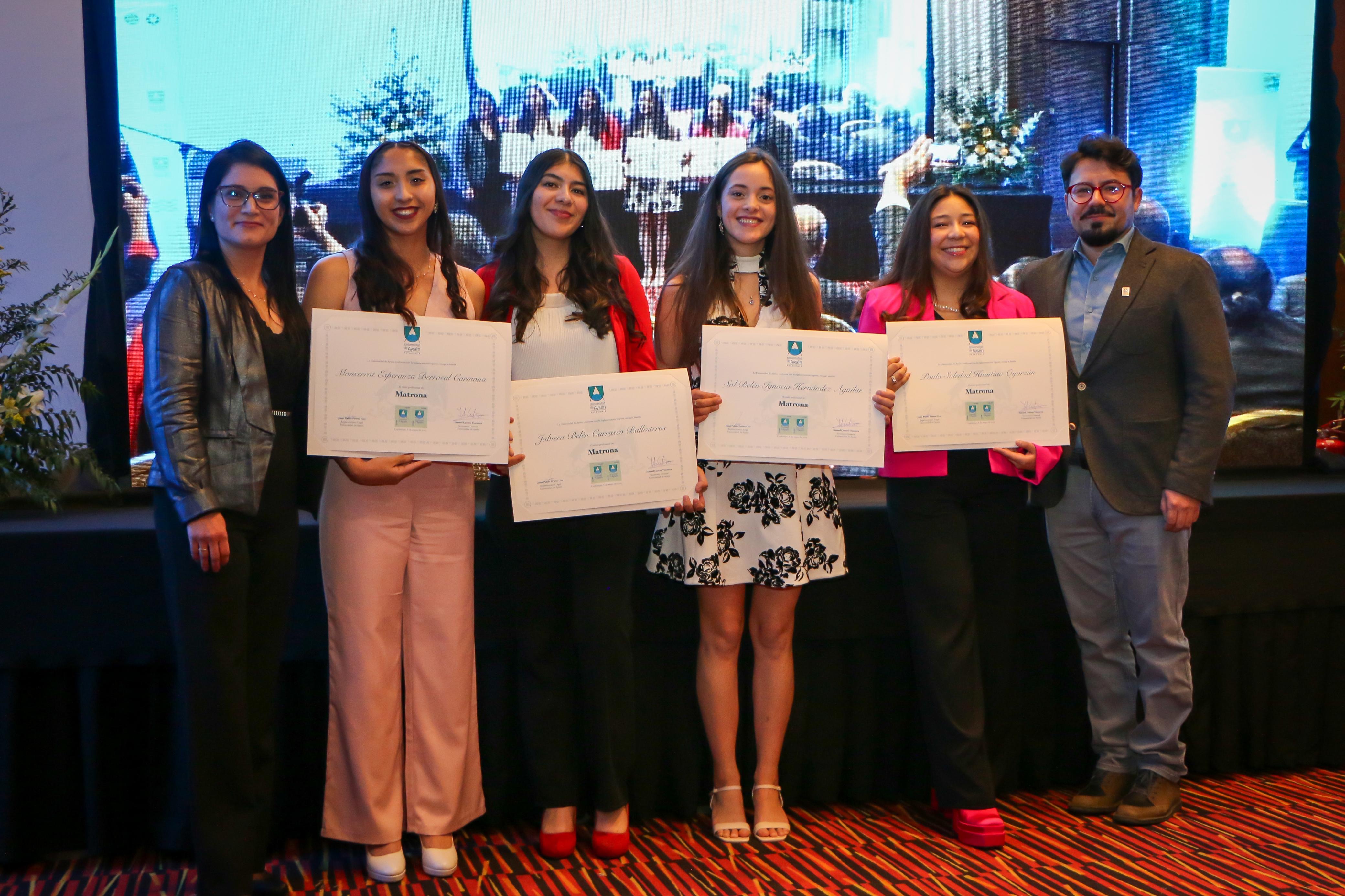 Más de 100 nuevos profesionales se titularon de la Universidad de Aysén en emotiva ceremonia