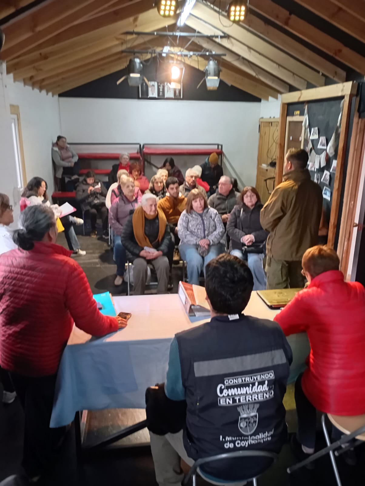 Teatro Austral abre sus puertas al barrio: un espacio para fortalecer la gestión comunitaria