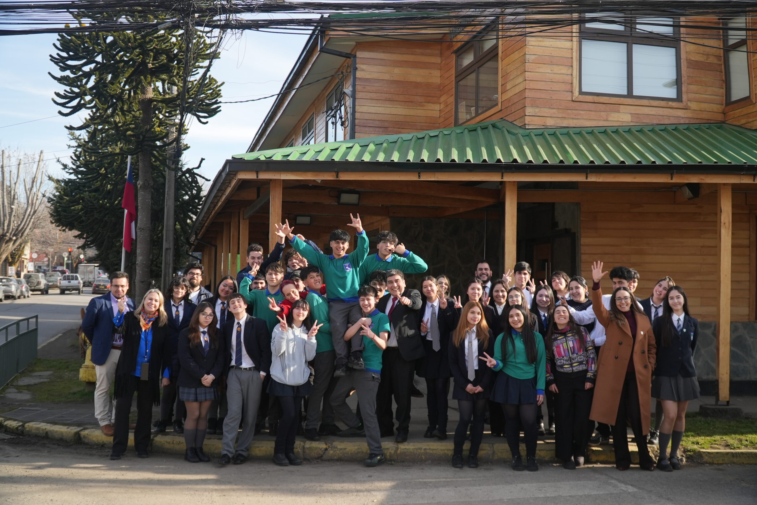 Escuela Eusebio Ibar Schepeler de La Junta gana Final Regional del Torneo Delibera 2025 