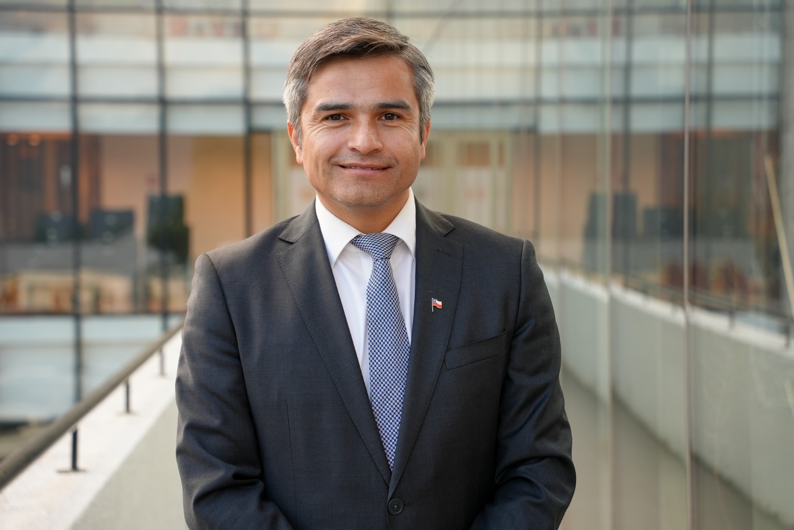 Cierre de Carreras en la Universidad Austral en Aysén: un retroceso para la región que no podemos normalizar