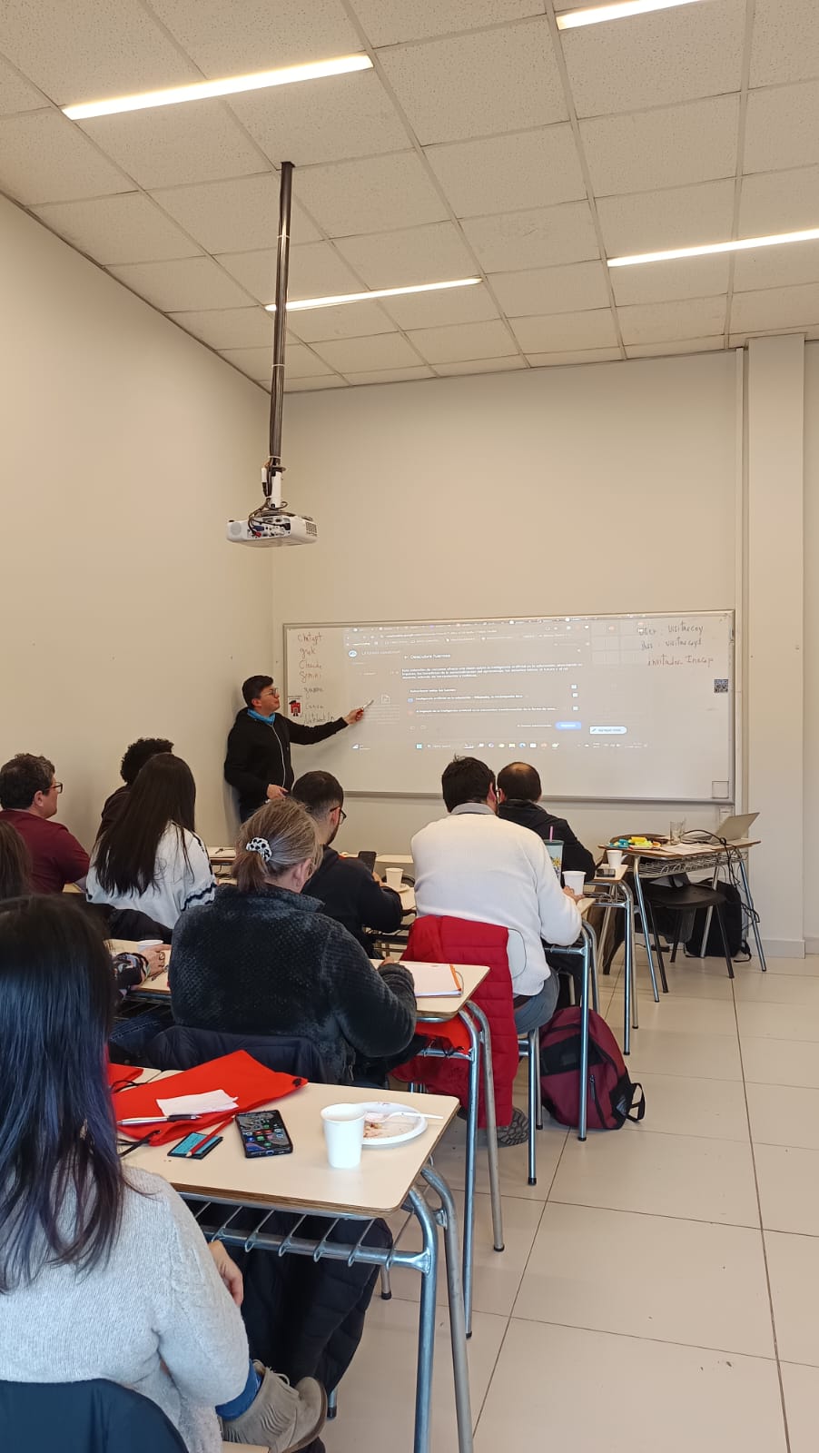 INACAP Coyhaique da inicio al programa InicIA: Formación en Inteligencia Artificial para docentes de la región de Aysén