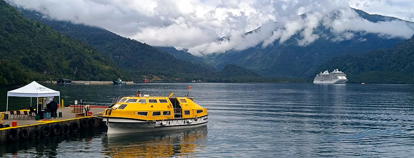 Emporcha recibe recalada del crucero de ultra lujo Seven Seas Splendor