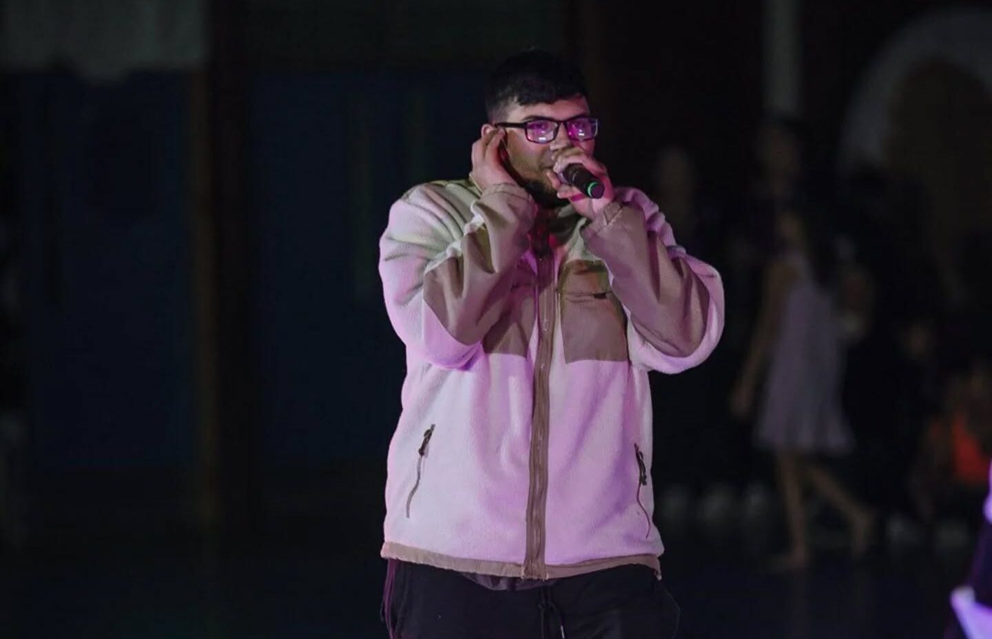 Artista urbano del sur Zp_Lsc comparte su visión sobre la música como herramienta para expresar emociones y acompañar a los jóvenes