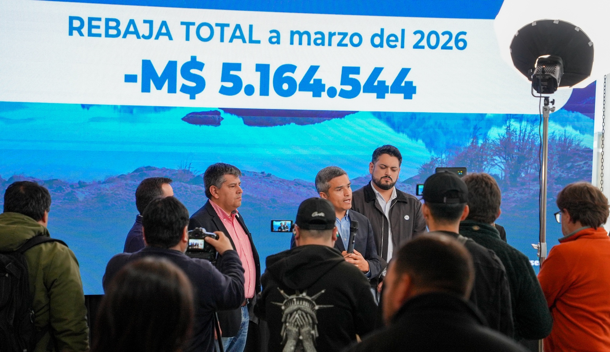 Gobierno Regional de Aysén aplicará ajuste del 6% sin tocar obras clave ni empleo