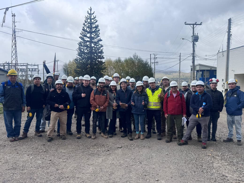 Edelaysen acerca la generación eléctrica a estudiantes del CFT Aysén en visita a la Central Tehuelche