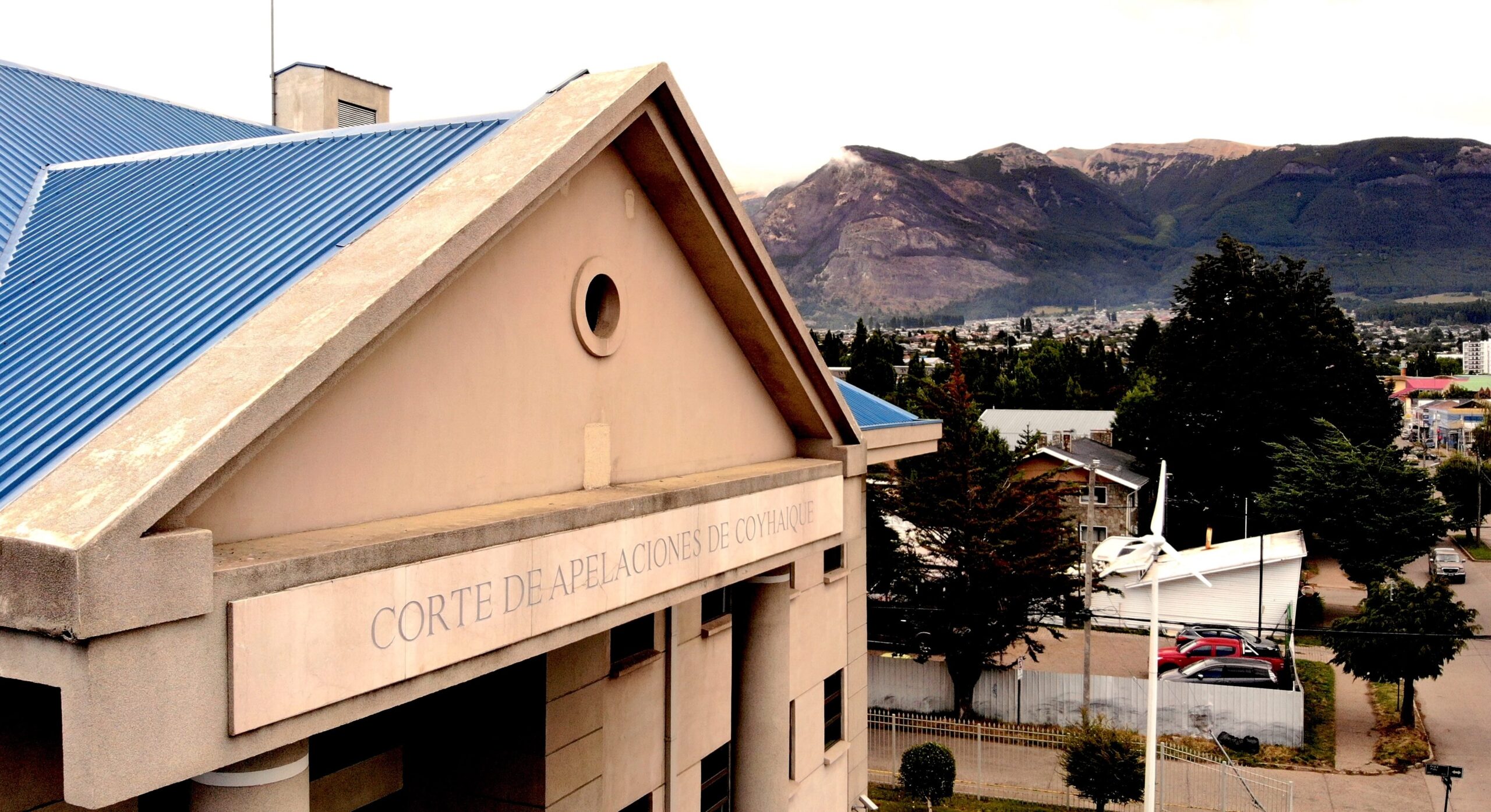 Corte de Coyhaique confirma la prisión preventiva de imputados por robo en local de juegos
