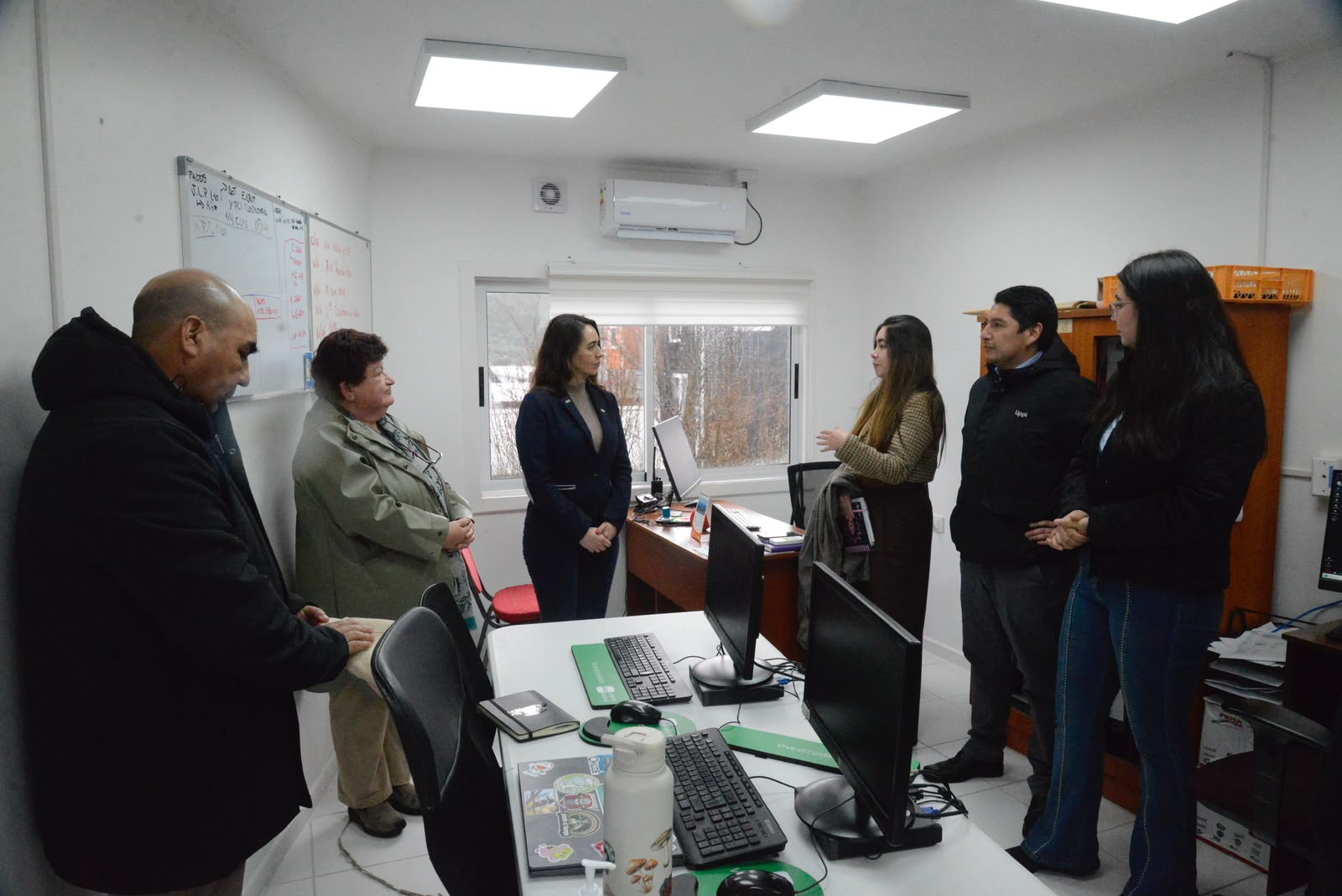 Delegada Vicuña encabezó despliegue territorial en Melinka para impulsar la coordinación y nuevas oportunidades para la comuna