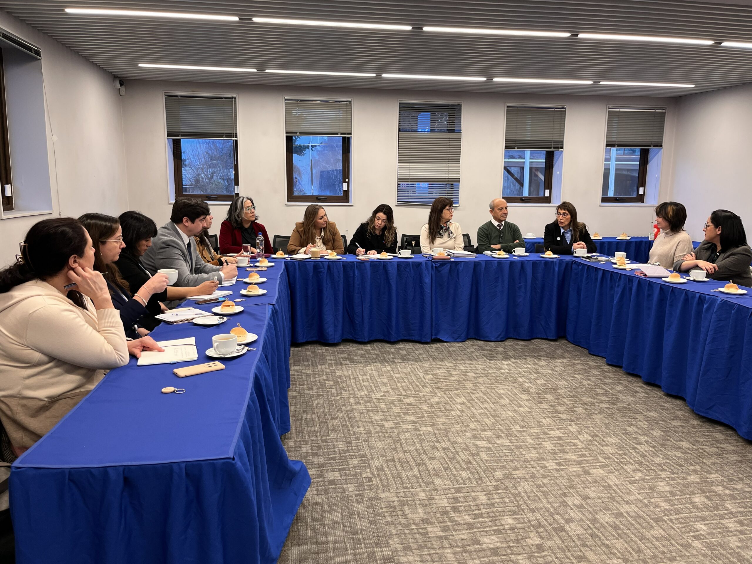 CChC y seremi de la Mujer reactivan mesa “Mujer y Construcción”