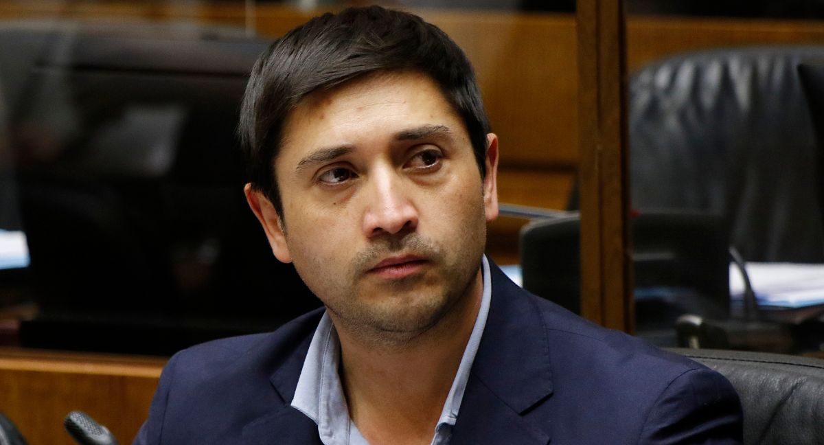 Fiscalía presentó acusación por fraude al Fisco en contra de ocho imputados, incluido Senador de la República