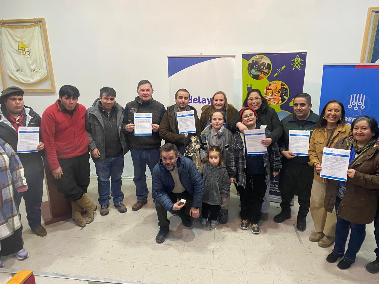 Estudiantes de Chile Chico se certifican como instaladores eléctricos con apoyo de Edelaysen