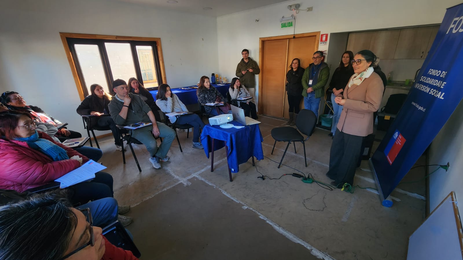 Cincuenta personas emprendedoras de Chile Chico fortalecen sus negocios con apoyo del FOSIS