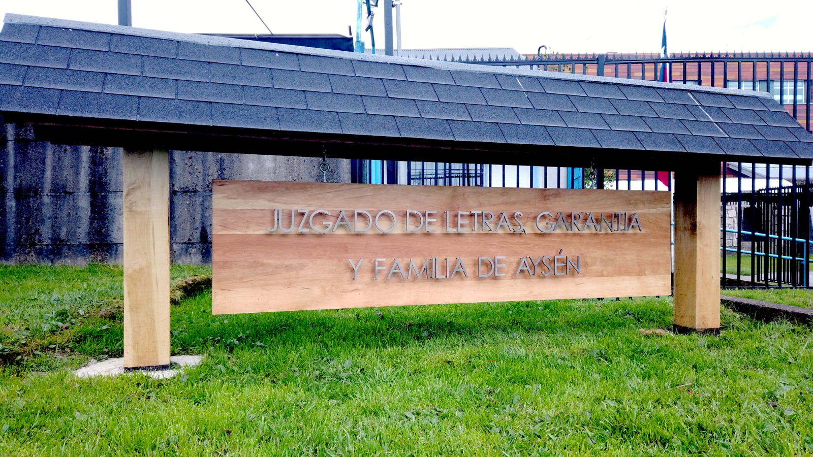 Juzgado de Garantía de Puerto Aysén decreta medidas cautelares para adolescente imputada como autora de lesiones menos graves