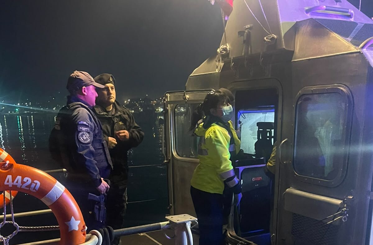 Buzo mariscador fue evacuado de urgencia desde Melinka a Quellón por síndrome de descompresión